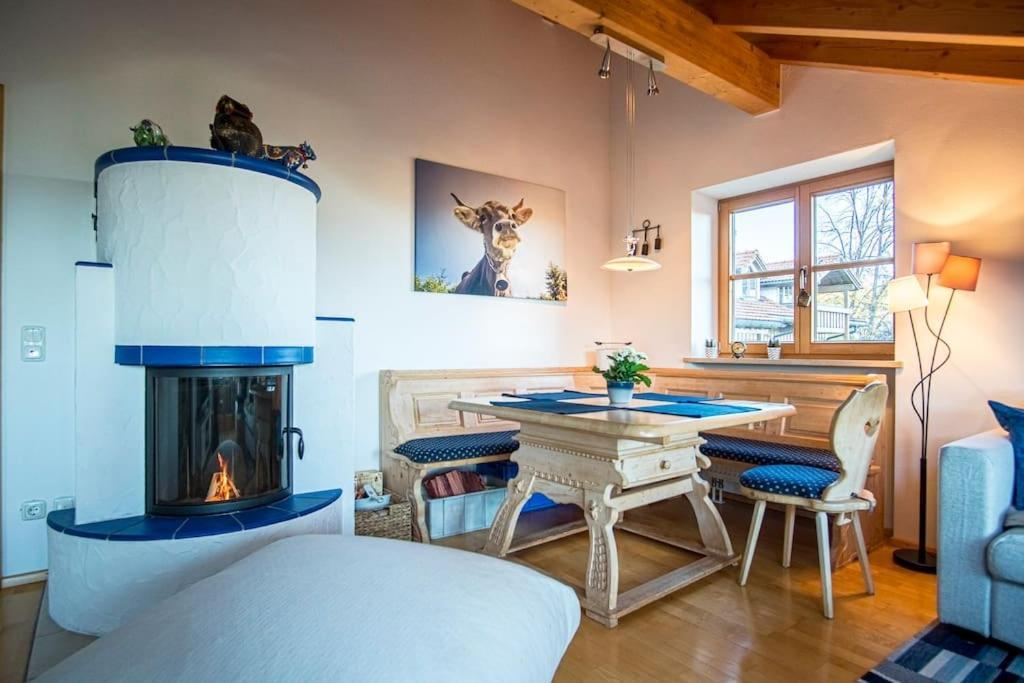 Luxury Living Near Weissensee +Balcony +Netflix Füssen Exterior foto