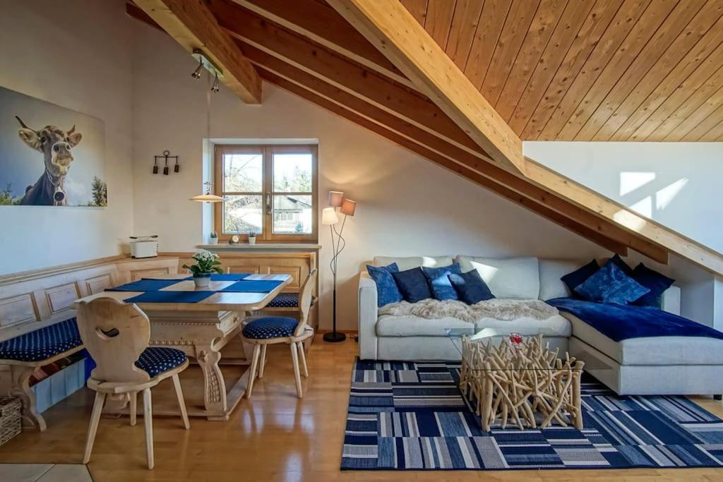 Luxury Living Near Weissensee +Balcony +Netflix Füssen Exterior foto